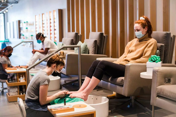 How to Design a High-End Nail Salon That Attracts Premium Clients