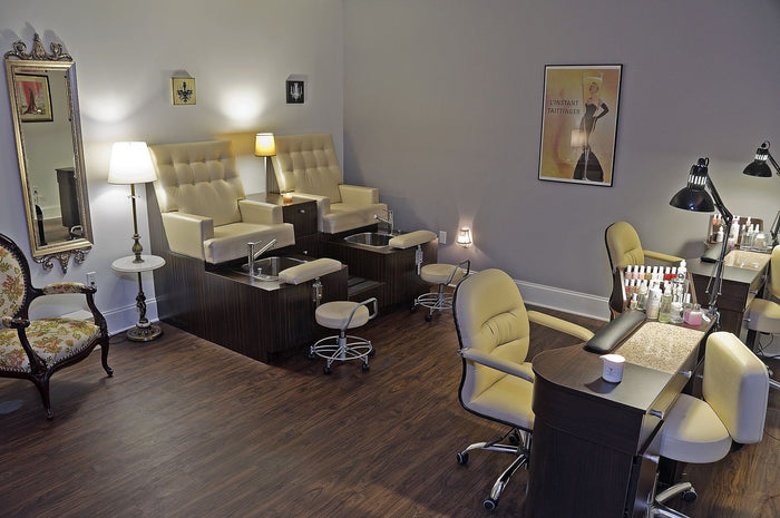 Pedicure Chairs vs. Standard Seating – Why Upgrading Matters More Than You Think